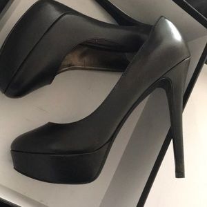 Pelle moda black leather platform shoe size 8.5